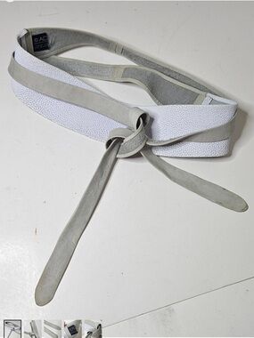 Ada Pebbled leather, White Textured Wide Knot Waist Belt with Light Gray